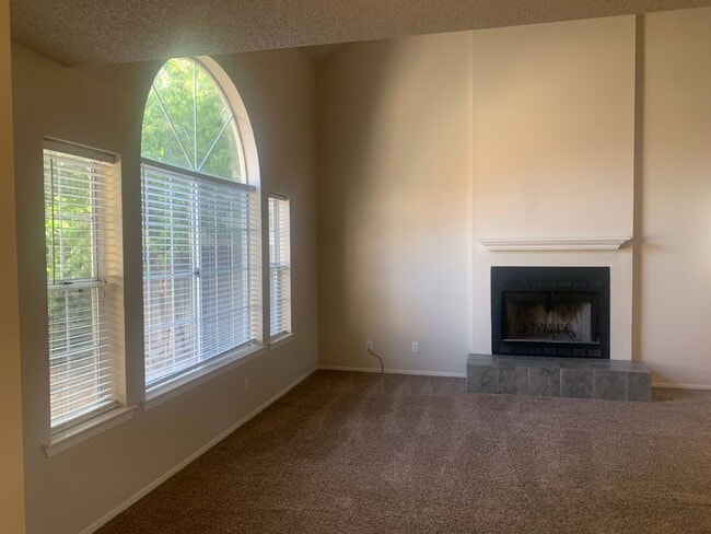 Photo - 1703 E Eclipse Ave