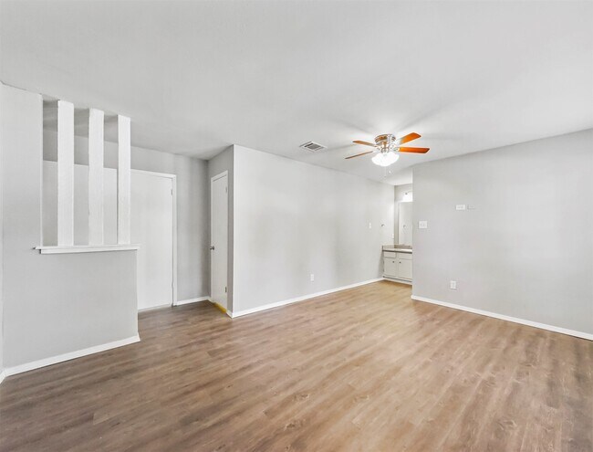 Photo - 22626 Leedstown Ln