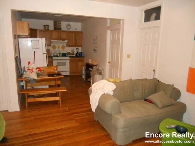 Photo - 40 Cummings Rd Apartamentos Unidad 23-4