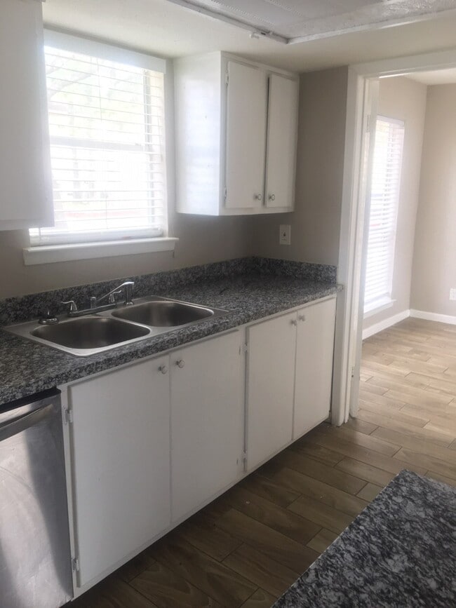 Photo - 6200 W Tidwell Rd