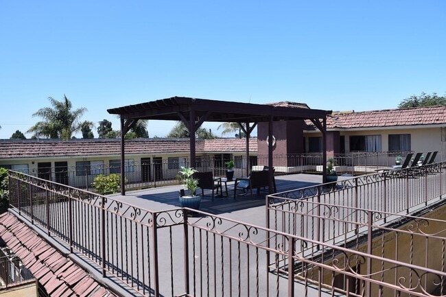 Club Pacifica