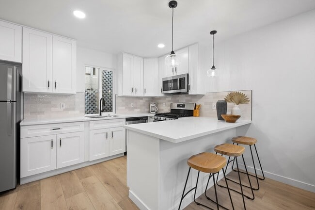 Photo - Newly remodeled and fully "furnished" 1 be...