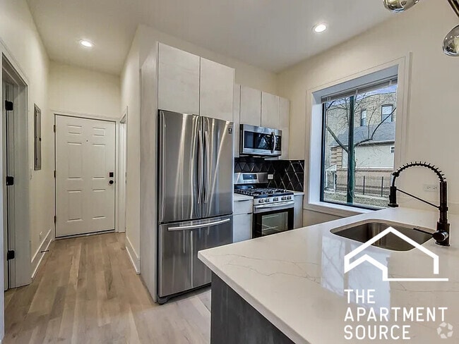 Building Photo - 2551 W Hirsch St Unit 1E Rental