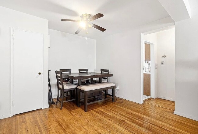 Photo - 6535 Broadway