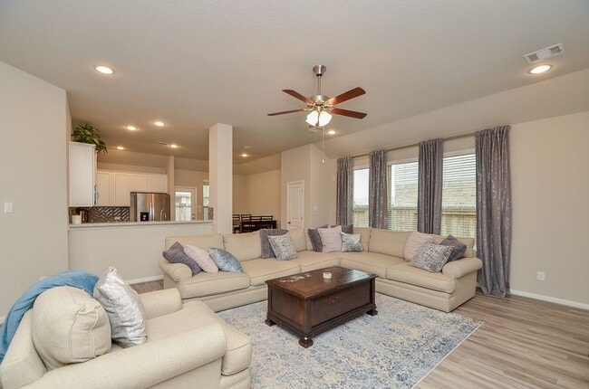 Photo - 32619 Twilight Gable Ct