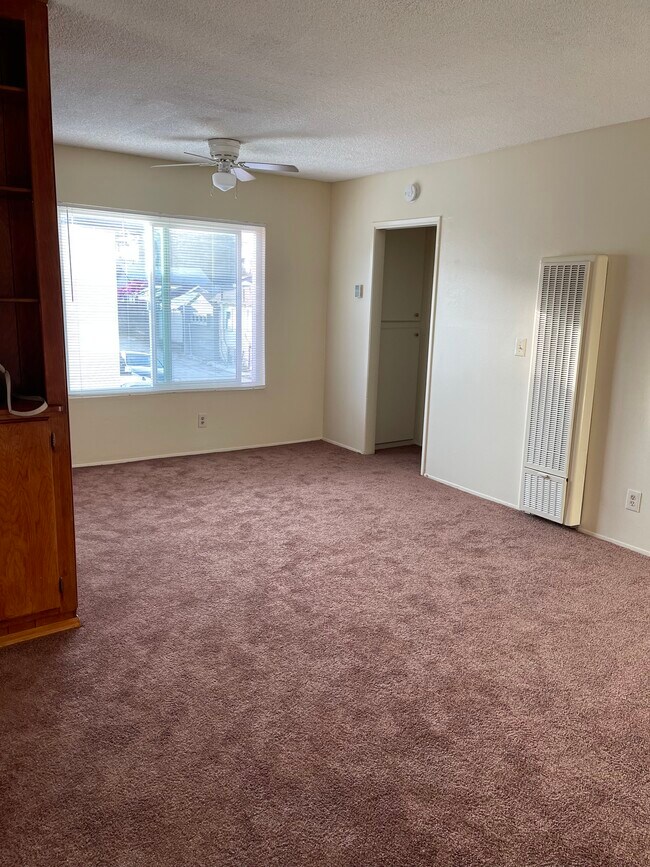 Photo - 4658 E Mountain View Dr