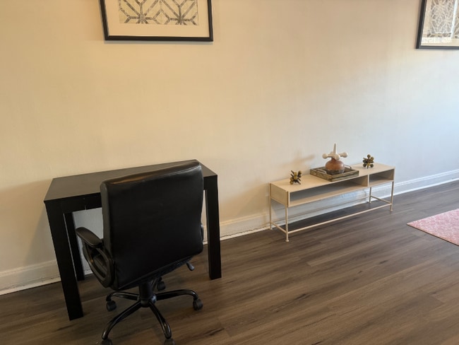 Photo - 441 Manor Pl NW Unit Apt 2