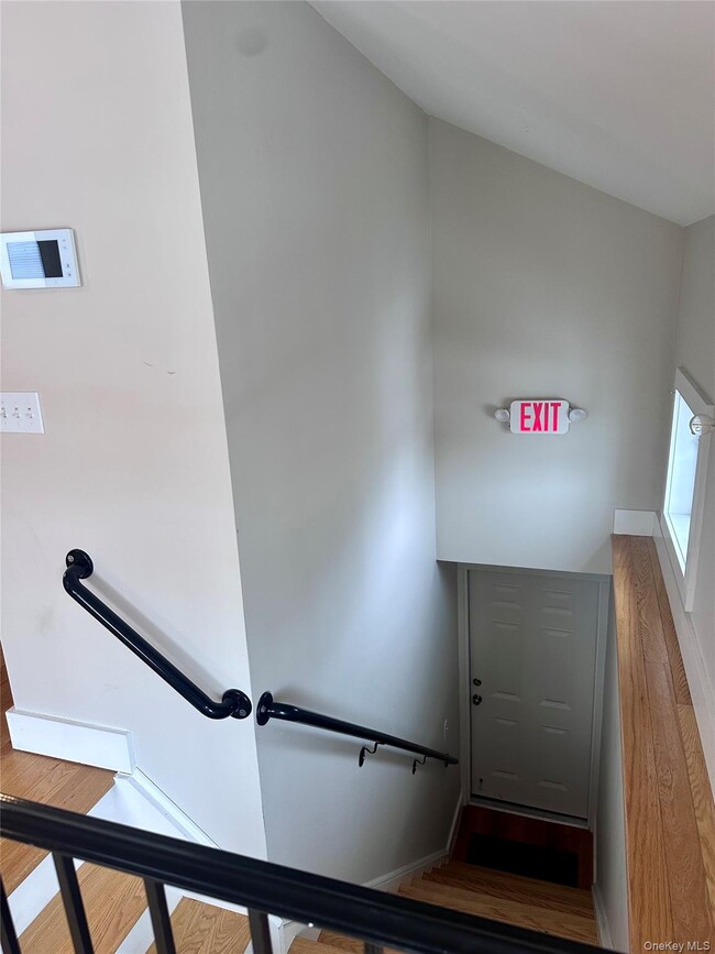 Photo - 12 Main St Unit Apt (3F)