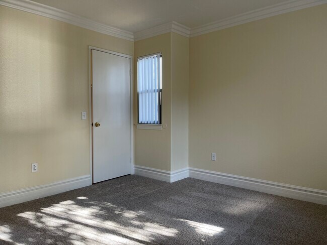 Sycamore Ridge Apartments