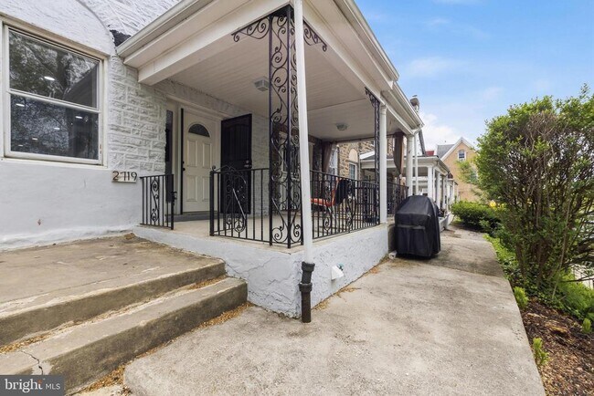 Photo - 2719 N 47th St