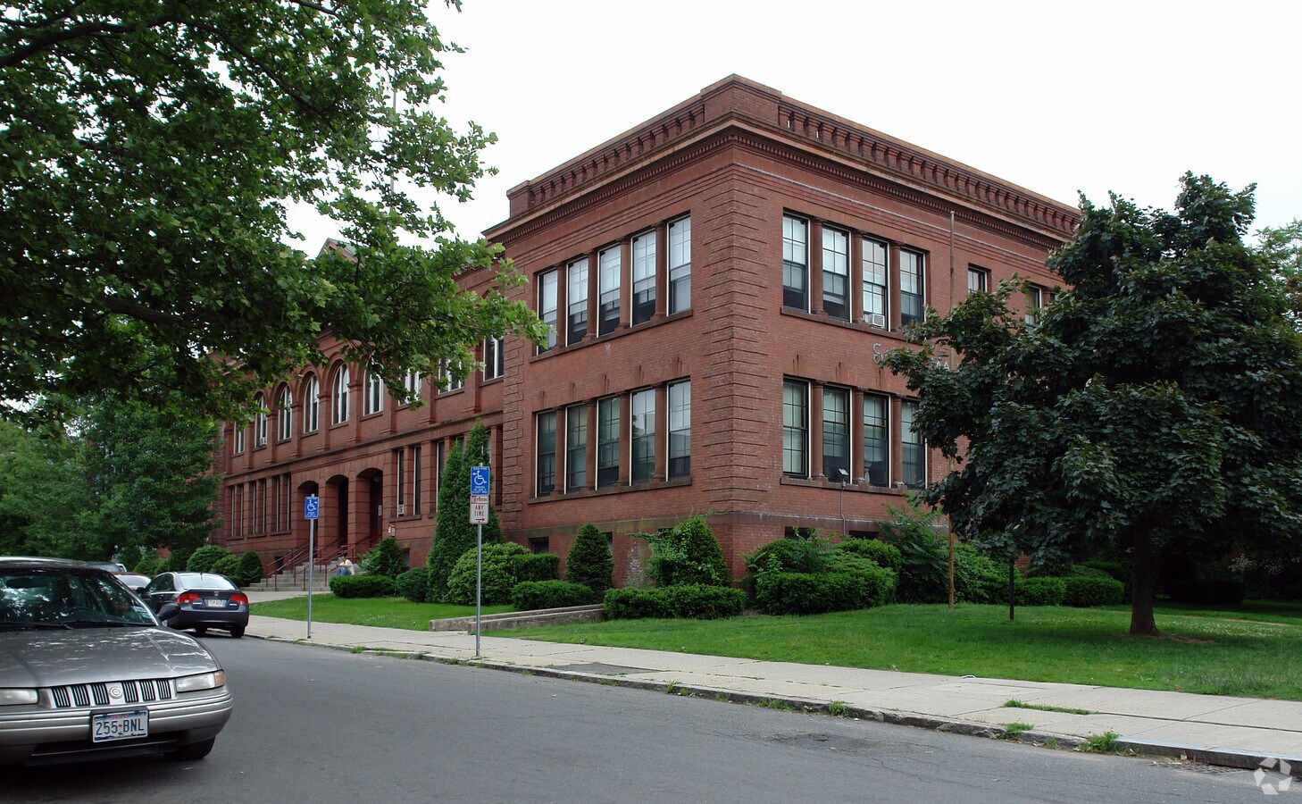 Photo - 11 Acushnet Ave