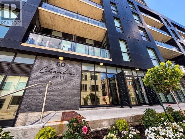 Photo - 60 Charles St W Unit 409