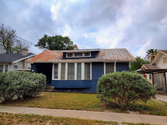 Midtown Charm with a Modern Touch - Midtown Charm with a Modern Touch House