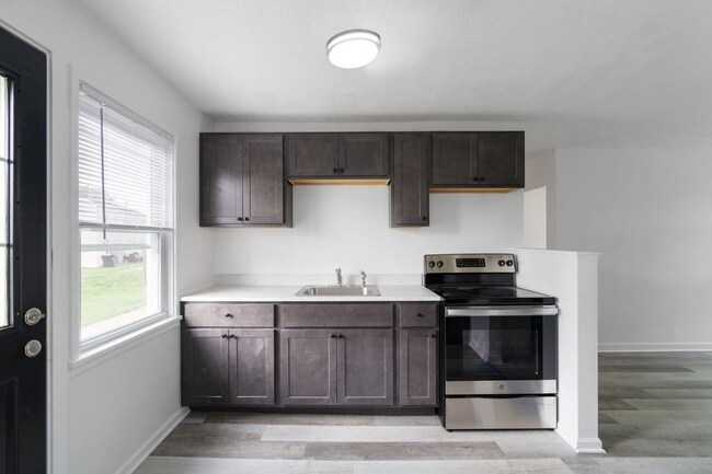 Photo - AVAILABLE NOW! 4-Bedroom Townhouse in Scenic Hills Homes - Midland, PA