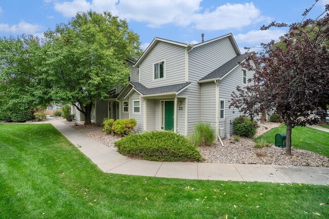 Building Photo - Great Townhome in Fort Collins