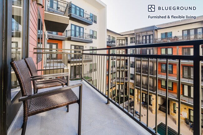 Photo - 3201 Esperanza Crossing Unidad FL4-ID286