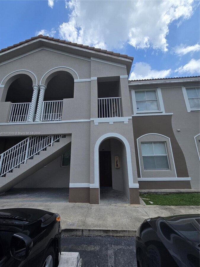 Photo - 1661 SE 28th St Unidad 203 Rental