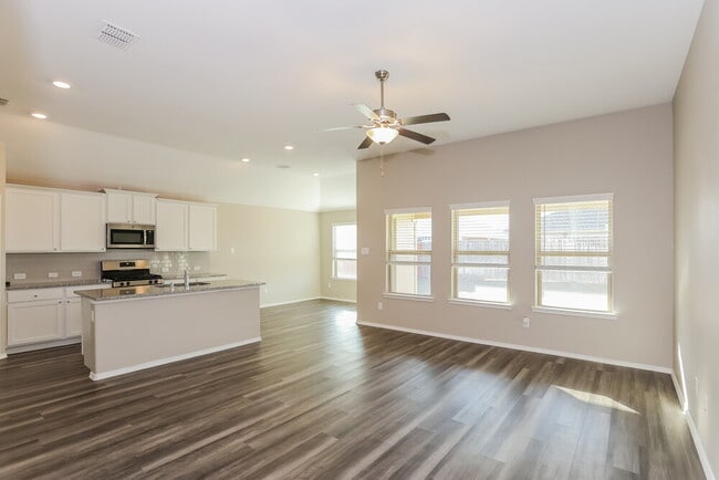 Photo - 14425 Jaycee Ln