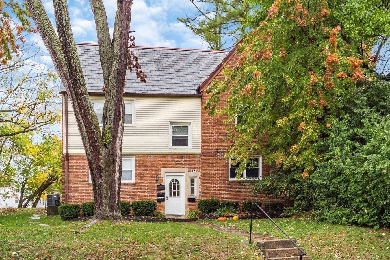 Photo - 110 W Tulane Rd