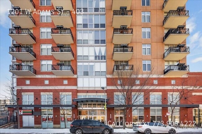 Photo - 1201 W Adams St