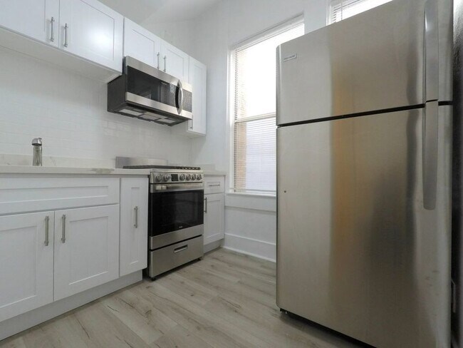 Photo - 518 7th St Unit 12