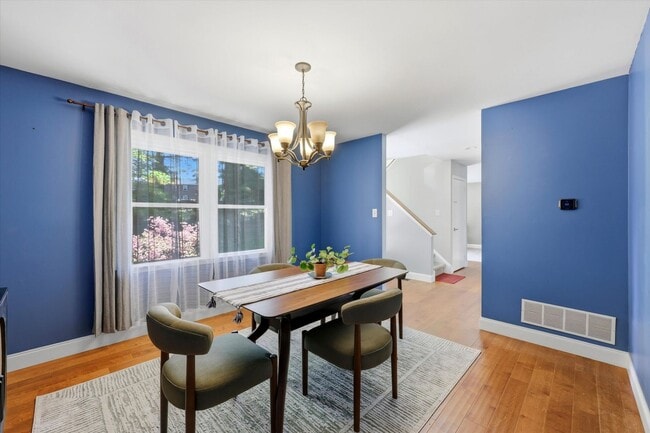 Photo - 3B/2.5B Single Family Home In West Chester With Private Back Yard!