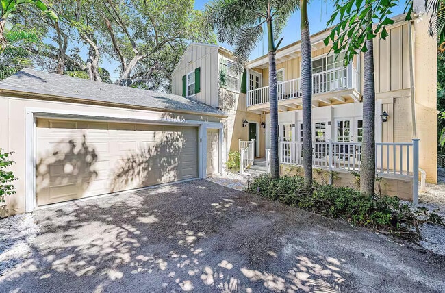 Photo - 4110 Washington Rd