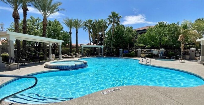 Photo - 950 Seven Hills Dr Unit 3023