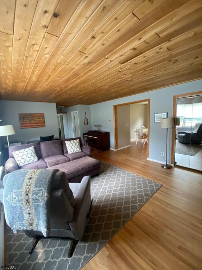 Building Photo - 5 D Rolling Ridge Rd Rental