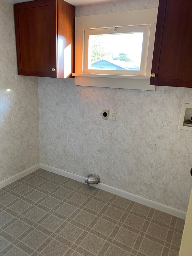 Photo - 511 Center St Unit A