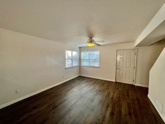 Photo - Nichols 1266-1268 Unit 1268