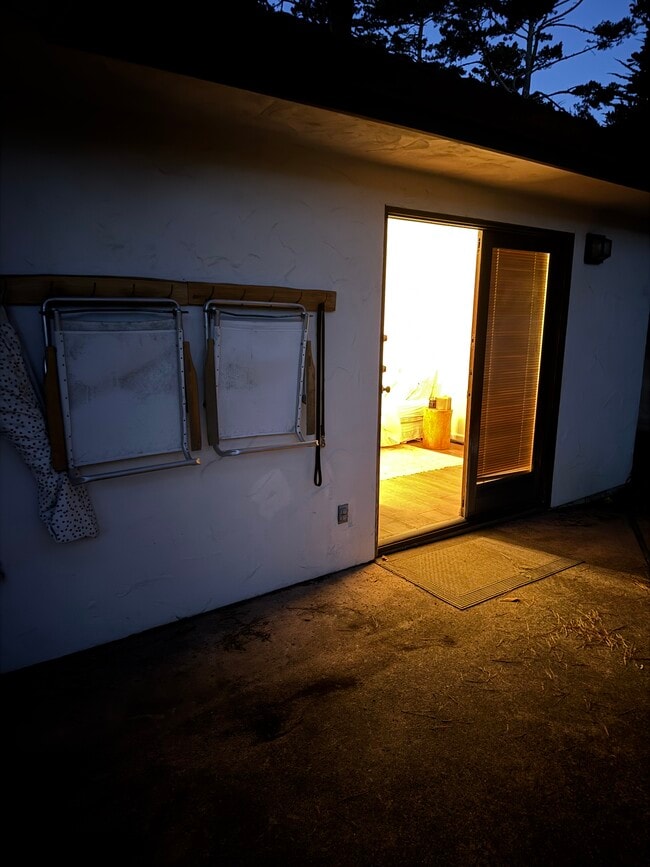 Photo - 4089 Sunset Ln