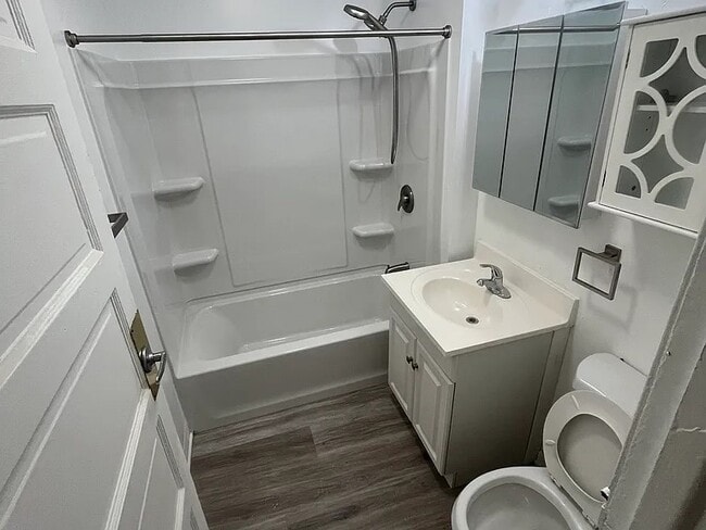 Photo - 3938 N Christiana Ave Unit 2