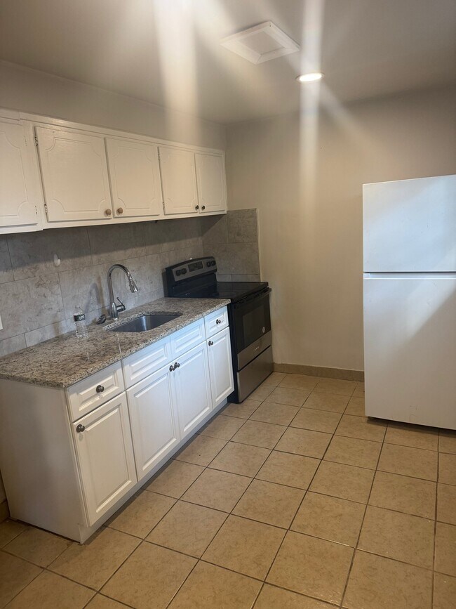 7 Beech St Unit A1
