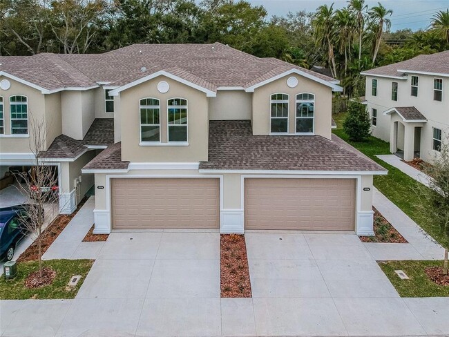 Photo - 1976 Lake Ridge Blvd Townhome