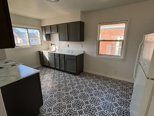 Photo - Charming 4-Bed Home in Tarrytown!