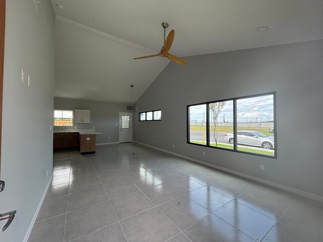 Photo - 2709 Woodpecker Rd Unit 1