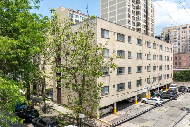 Exterior alternativo - 455 W. Wellington