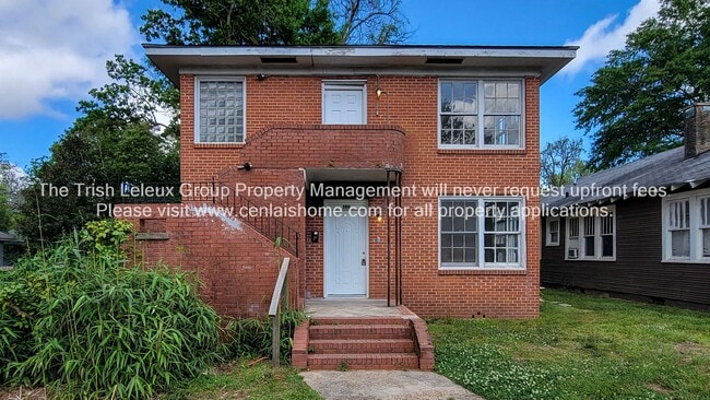 Building Photo - ** Large 1/1 ready now**