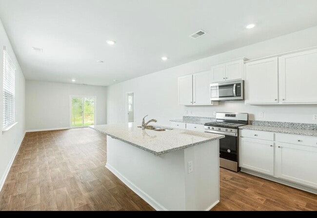 Photo - 620 Ladywood Dr