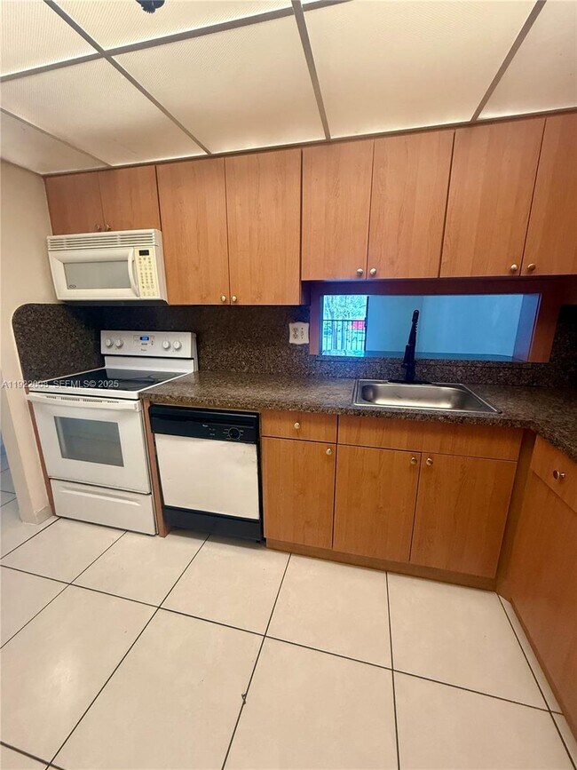 Photo - 8760 SW 133rd Avenue Rd Unit 210