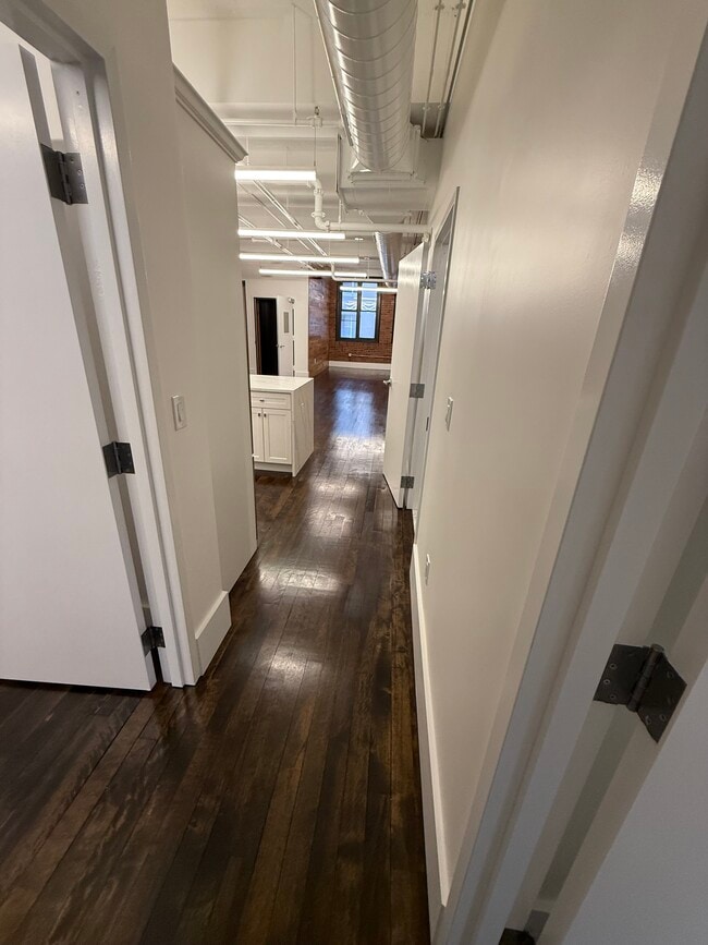 Photo - 190 High St Unidad 601