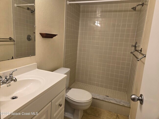 Photo - 505 Landings Way Unit 10