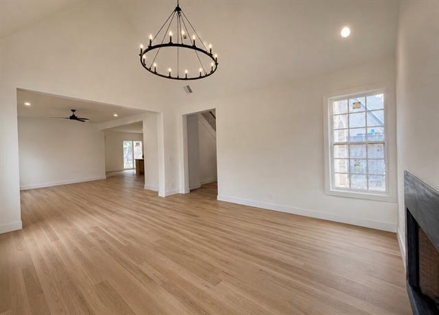 Photo - 5115 Vanderbilt Ave