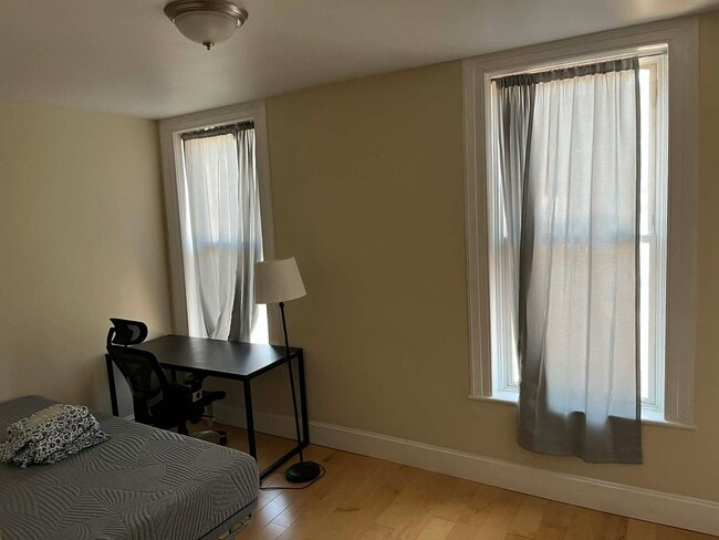 Photo - 350 Congress St Unit 350 Congress Street