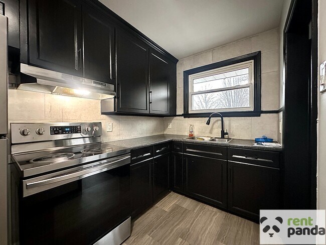 Photo - Baldwin Upper Unit