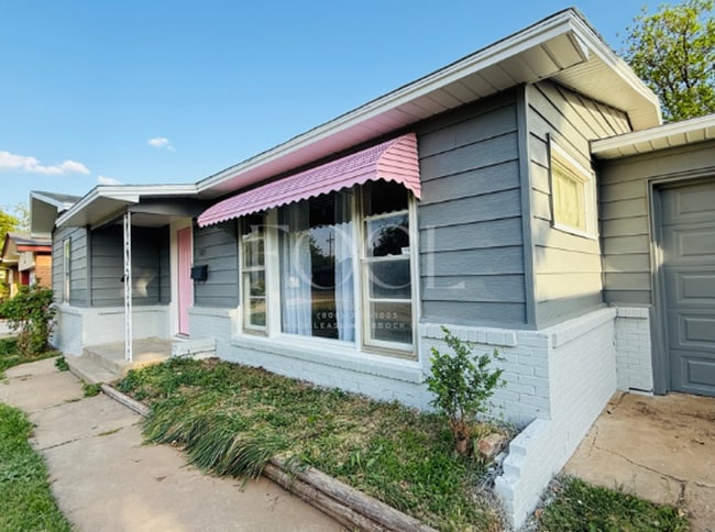 Photo - Large 3 bed 1 bath 1 car garage