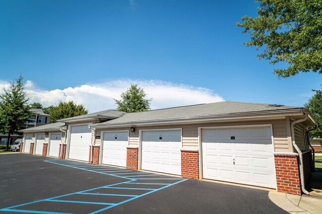 Photo - Ashton Park Apartments