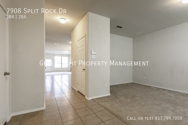 Photo - 7908 Split Rock Dr