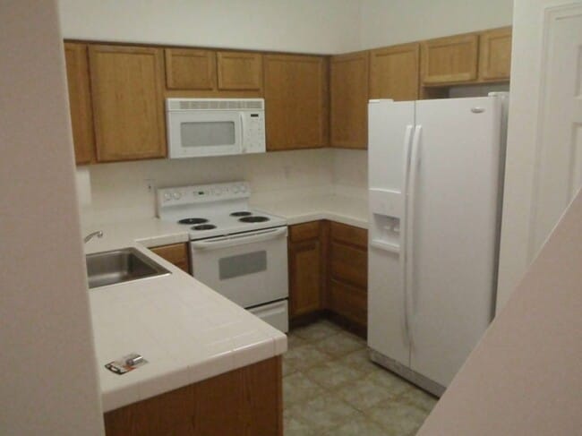 144 Everson Dr